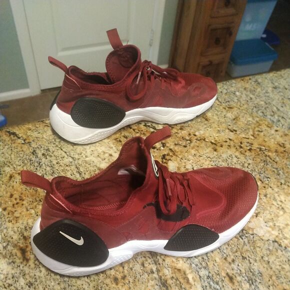 Nike Huarache E.D.G.E. TXT Team Red/White/Black Men's Size 11 AIR AO1697 - Picture 3 of 12